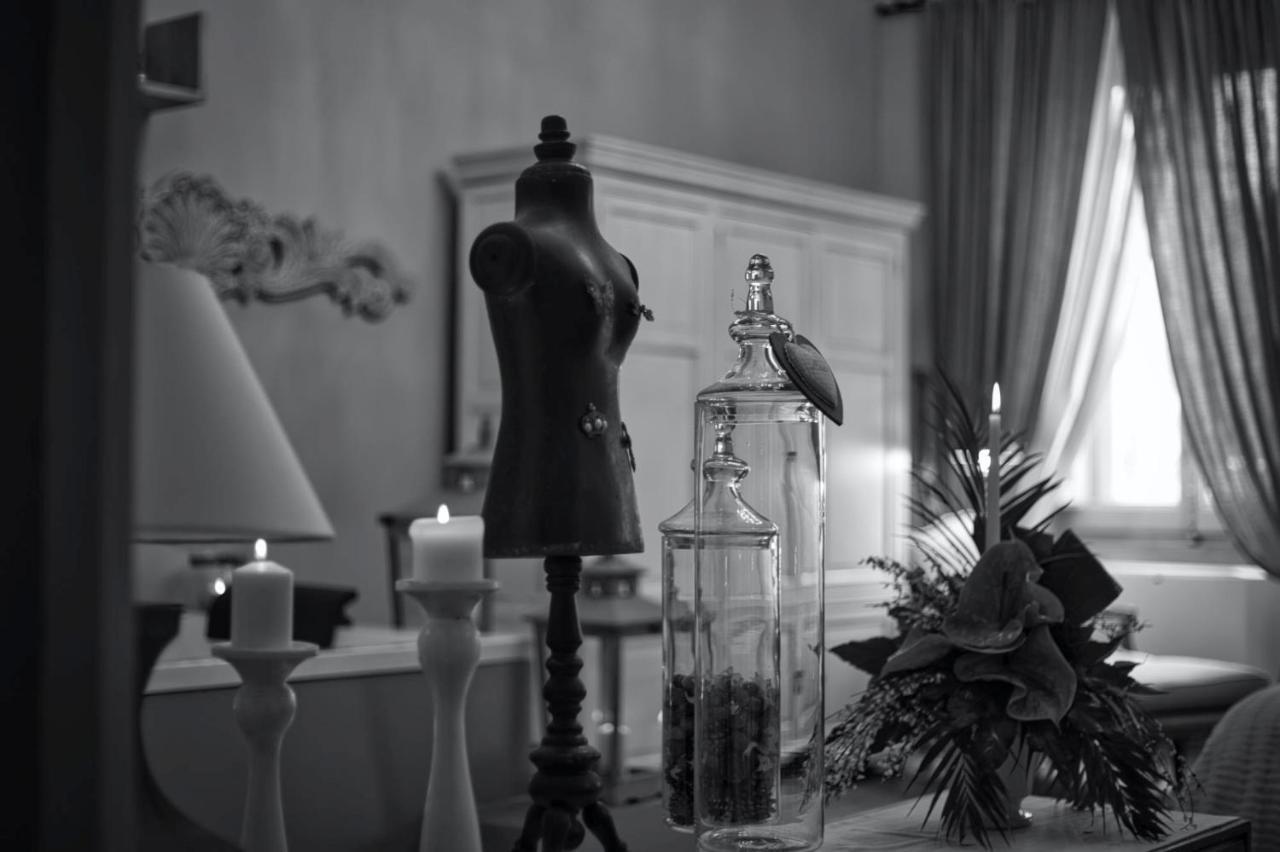 Corte Rossetti Le Dimore Luxury B&B วาสโต ภายนอก รูปภาพ