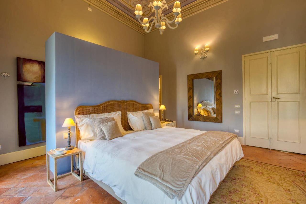 Corte Rossetti Le Dimore Luxury B&B วาสโต ภายนอก รูปภาพ