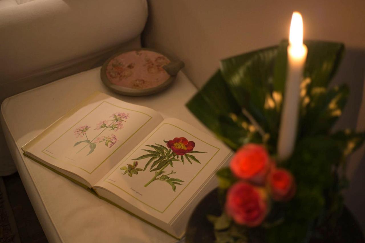 Corte Rossetti Le Dimore Luxury B&B วาสโต ภายนอก รูปภาพ