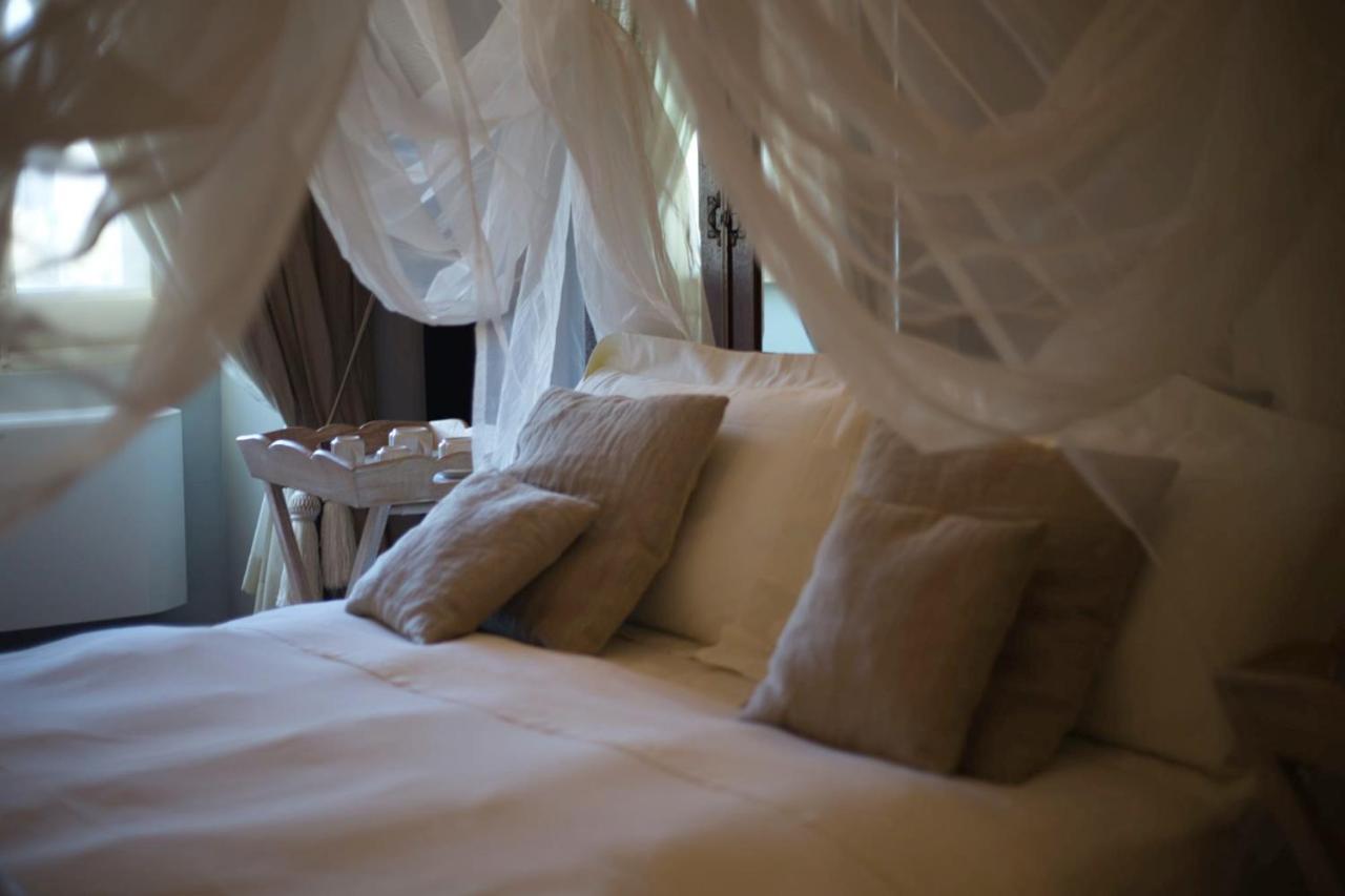Corte Rossetti Le Dimore Luxury B&B วาสโต ภายนอก รูปภาพ