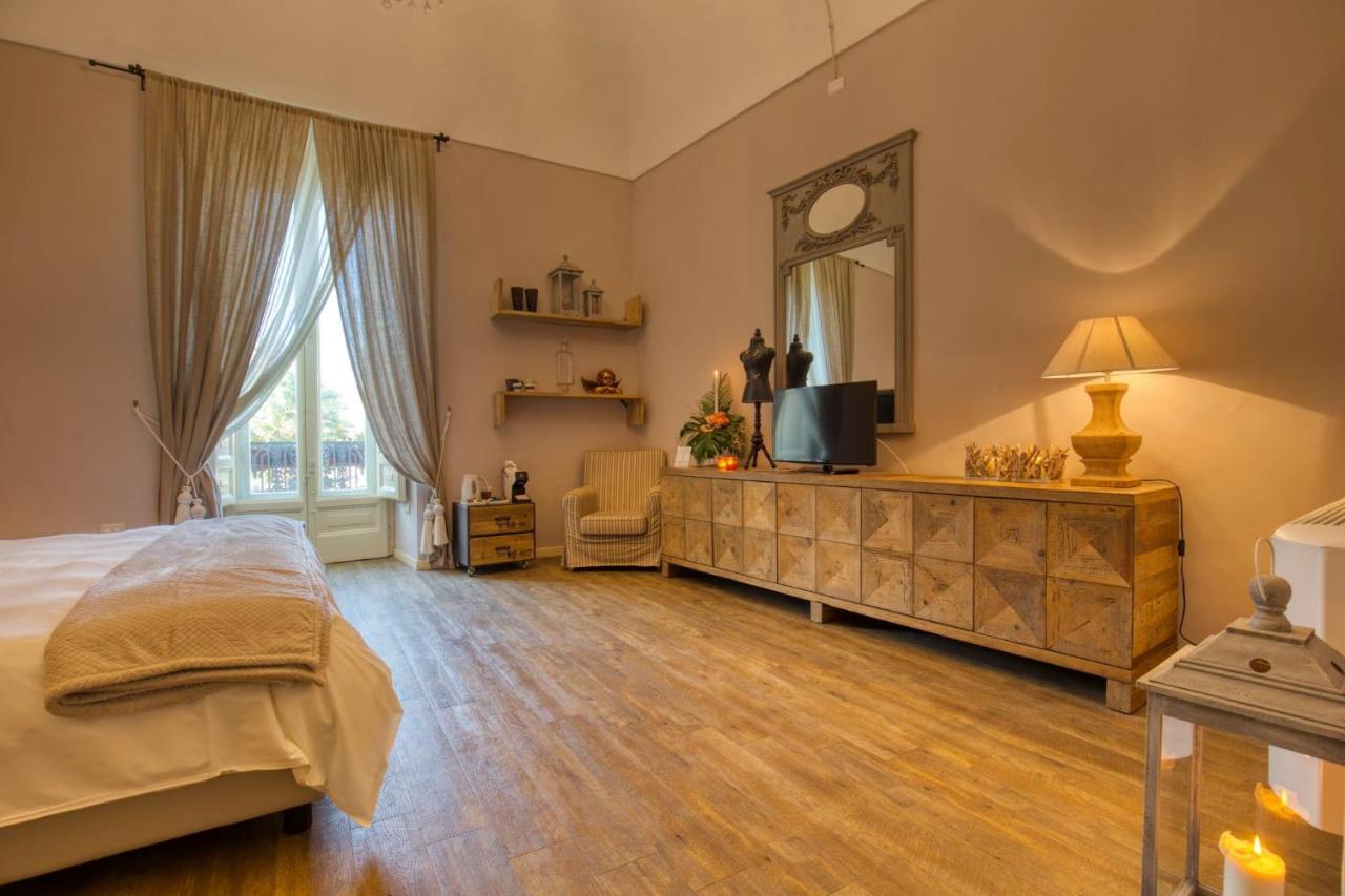 Corte Rossetti Le Dimore Luxury B&B วาสโต ภายนอก รูปภาพ
