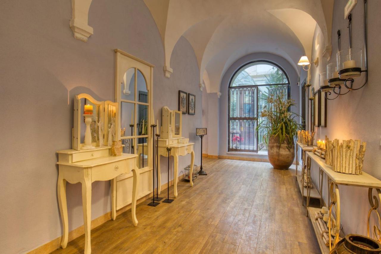 Corte Rossetti Le Dimore Luxury B&B วาสโต ภายนอก รูปภาพ